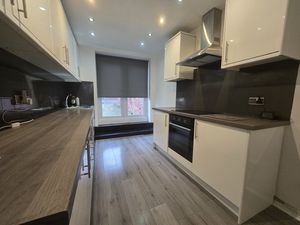 Photo 6- click for photo gallery